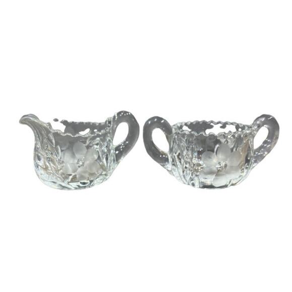 Vintage Clear Sawtooth Edge Etched Flower Crystal Cream and Open Sugar - Picture 1 of 4